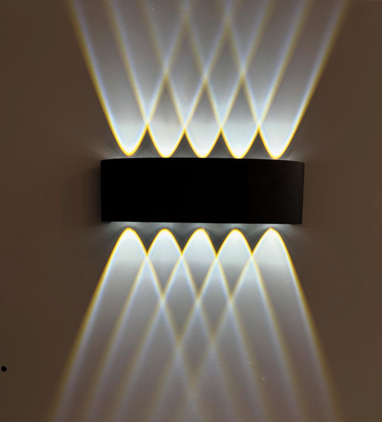 Elegant pendant light